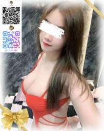 ホテルの受付で一番目を引く美人