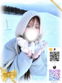 セクシーで小悪魔的な魅力を持つ女の子です