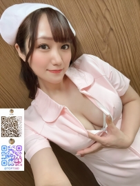 笑顔が優しいのに、制服の奥はとんでもないGカップ