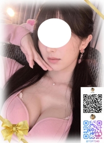 微笑むだけで