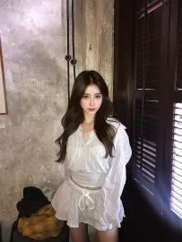 普段は東京の人気ネイルサロンで働いている小楓ちゃん