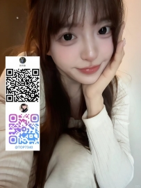 普段はスーツで働く真面目系OL