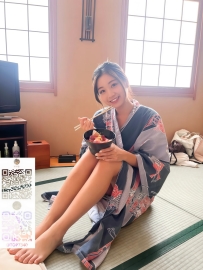 穏やかな笑顔の奥に、誰かに抱かれたい欲求が潜んでいます